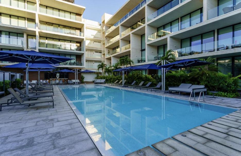 Oceana condos walk to mamitas beach - 5