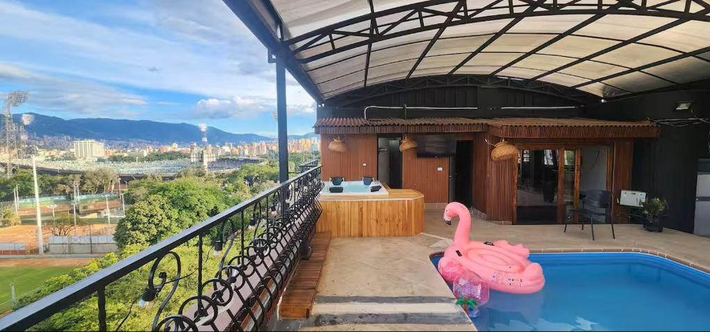 Alojamiento en Medellín con piscina privado, disponible Bad Bunny - PH8 - 1