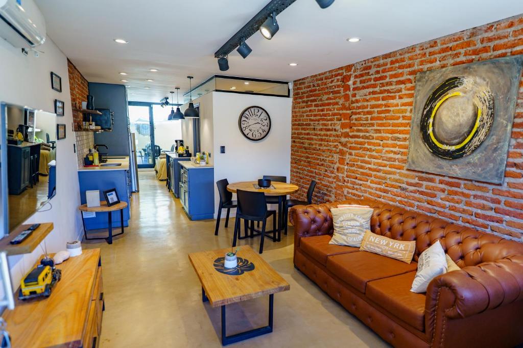 Loft Marina - Loft Frente a Playa Luna Roja, Chapadmalal Para 4 PAX - Hola Sur - 3