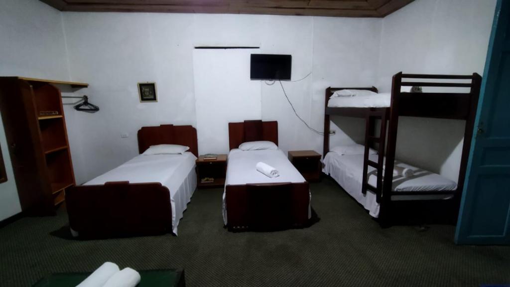 Hotel El Tesoro Sonson - 4