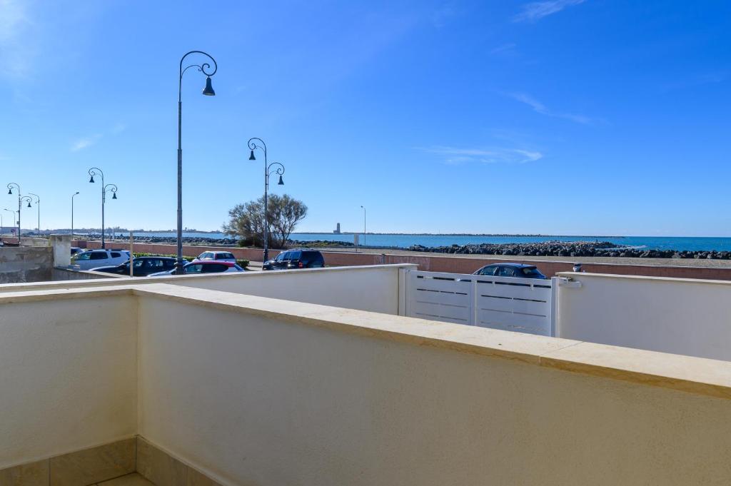 Fronte Mare House - 10 min to Airport - Netflix - 3