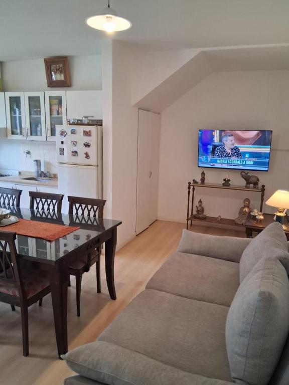 Departamento con pileta - 1