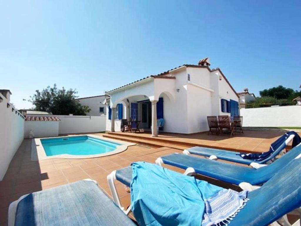 Casa acogedora con piscina privada en Torroella de Montgrí, perfecta para vacaciones en familia - HISP-7-48 - 1