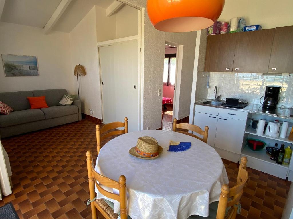 Villa Mitoyenne T2 avec Climatisation et Parking, Face à la Mer, 4 Pers - FR-1-798-58 - 5