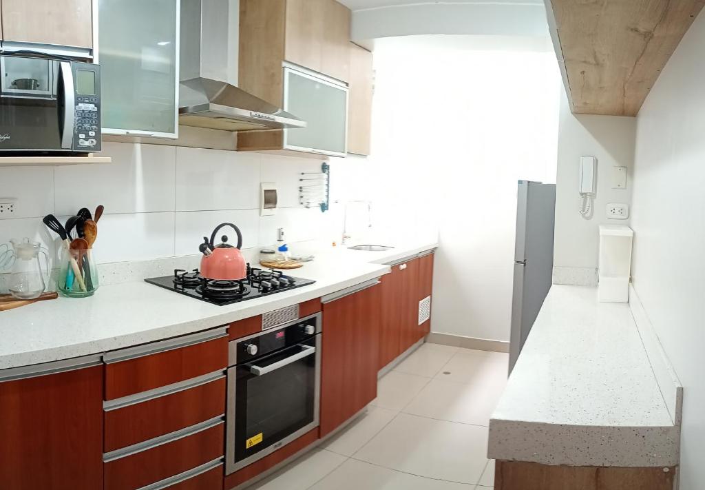 Apartamento familiar amplio y cómodo en Pueblo Libre - 3