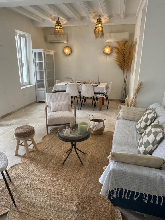 Magnifique Villa 5 chambres à 200m plages et port de Carqueiranne - 2