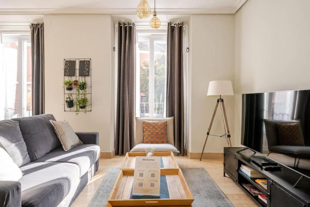 Modern & Stylish Apt Plz Mayor La Latina - 1
