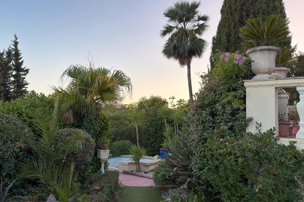 Studio indépendant en villa Calme, Jardins et Piscine à 5 min de la Mer - 3