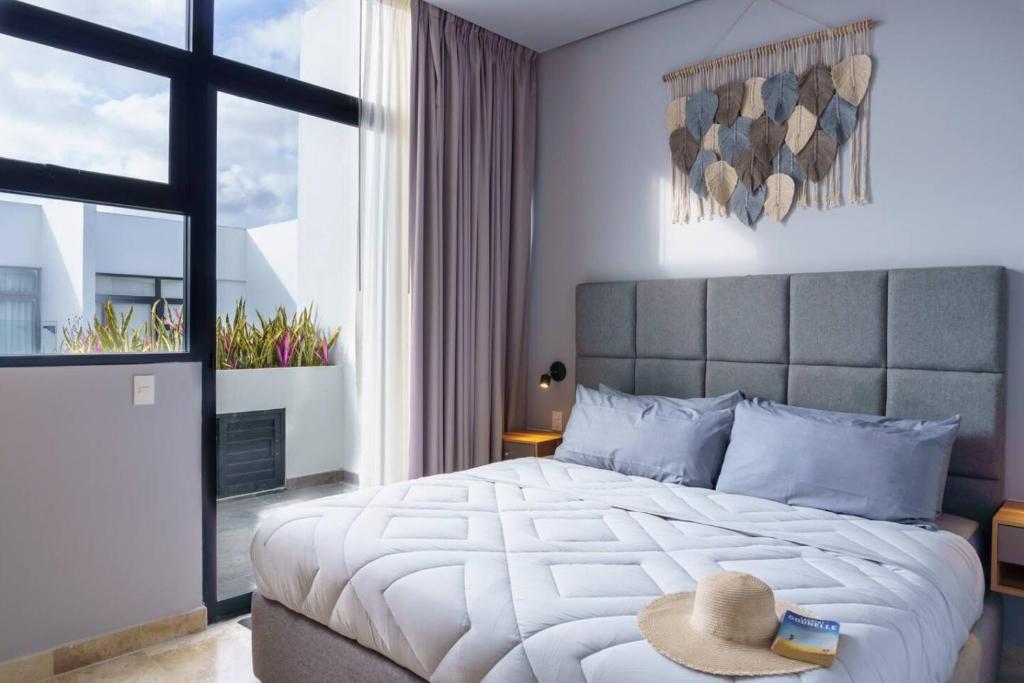 2 Bdr Penthouse, Private pool, Rooftop and gym - 4