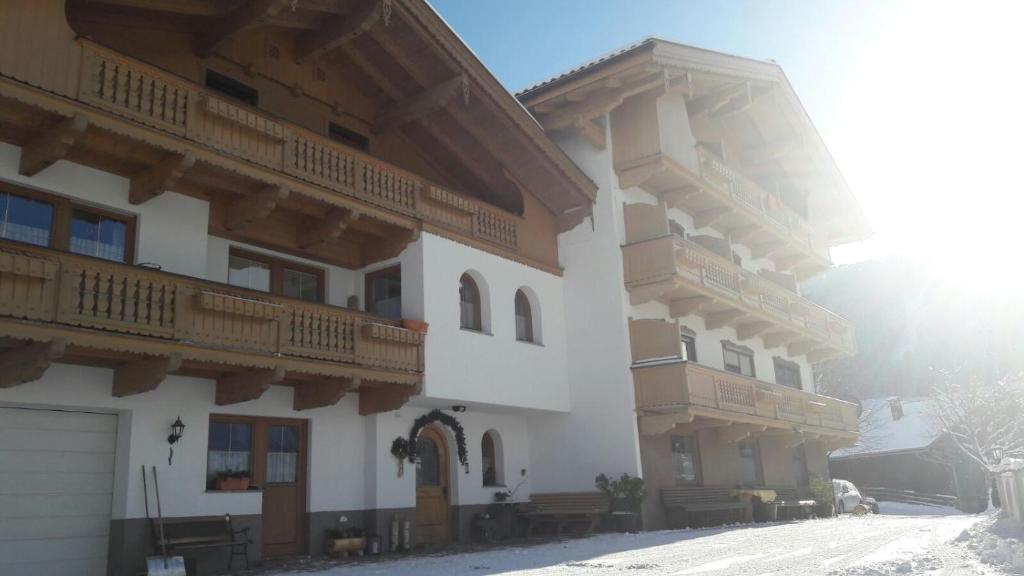 Gästehaus Rahm - Familie Wechselberger - 2