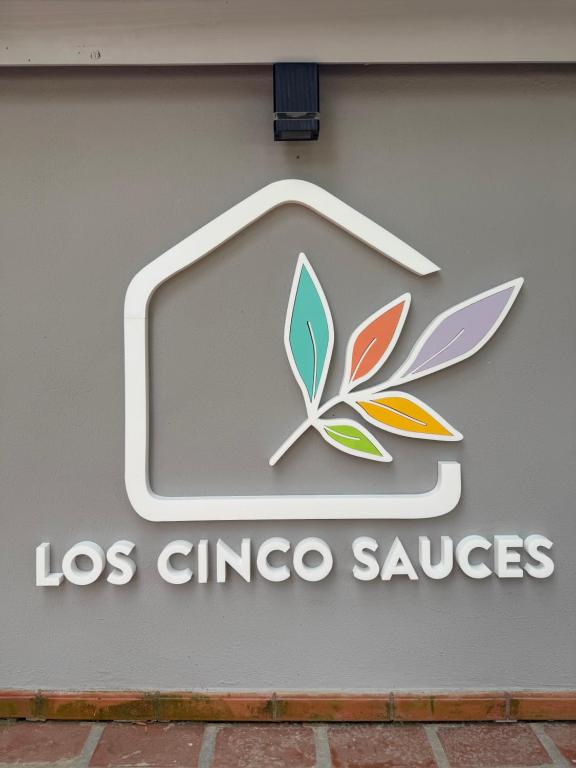 Cabañas Los 5 Sauces - 2