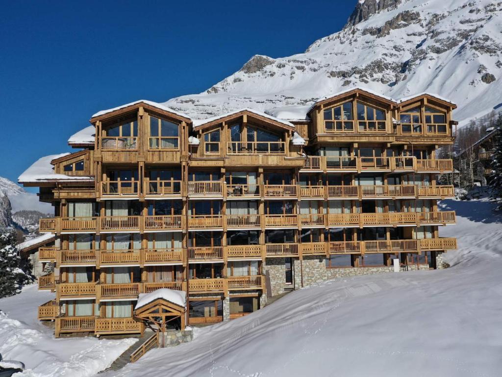 Luxueux appartement 7 pièces, cheminée, parking, vue imprenable - FR-1-694-423 - 3