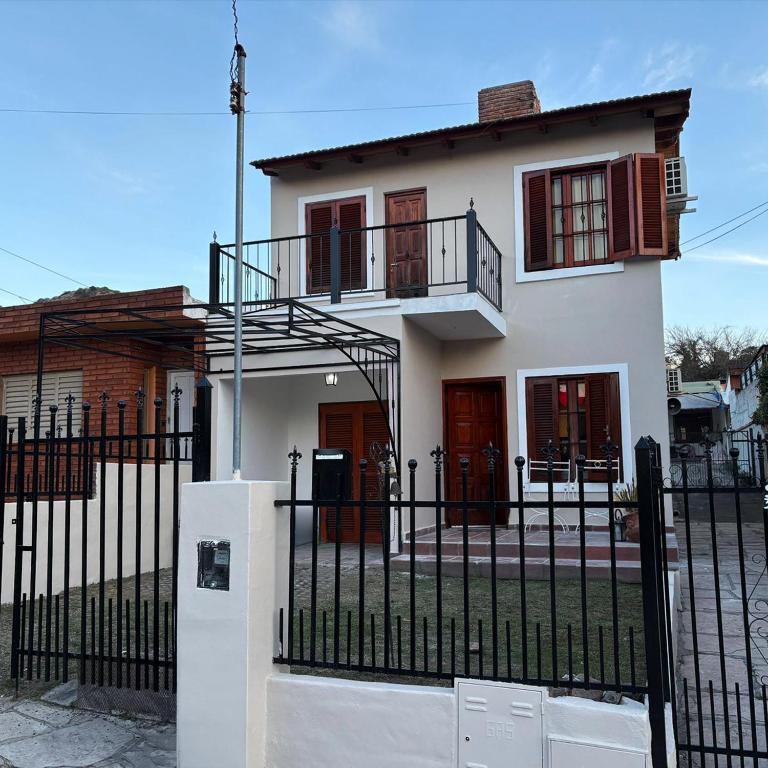 Casa Expectacular cerca de la montaña - 1