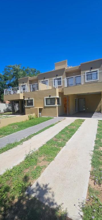 Casa Privada Los Cardenales - 2