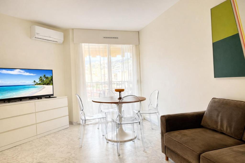 1 min to sea, Parking, AC, Terrace, 15 min Monaco - 4
