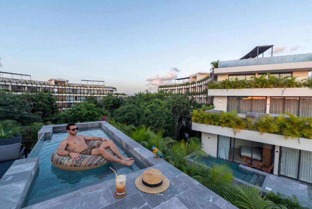 Luxury Jungle View Unit - 2BR with Private Pool & Spacious Balcony - 2