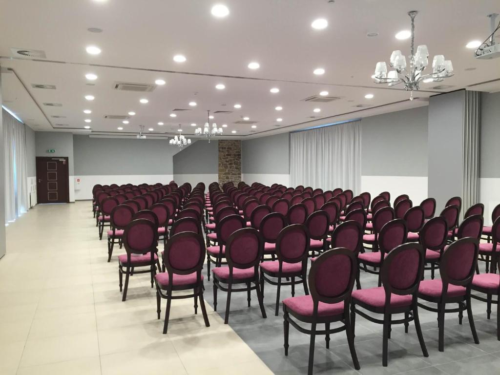 Hotel Palac Krotoszyce Basen&Spa photo