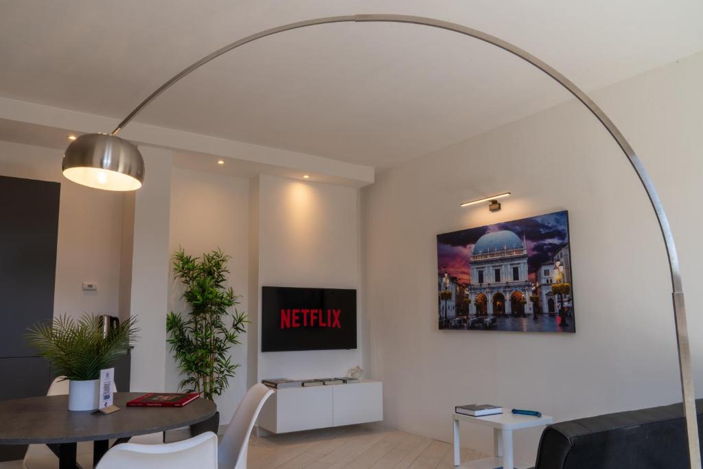[GALLERIA DUOMO] Luxury Design Apartment - 1