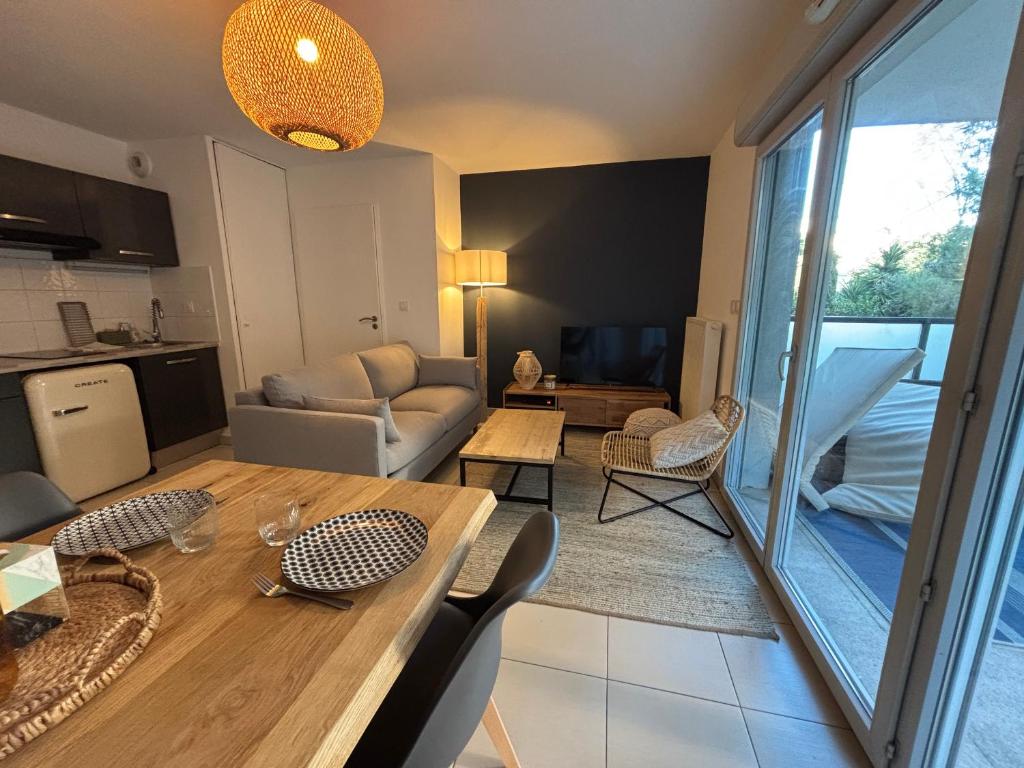Deux pièces à Sète - Terrasse, Parking, WiFi - FR-1-338-633 - 2