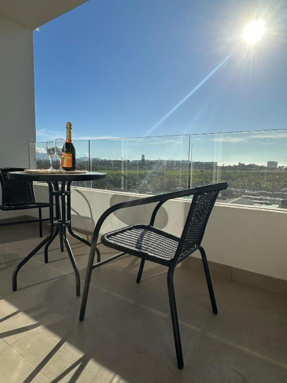 Espectacular Nuevo departamento, en la Serena, con piscina - 4