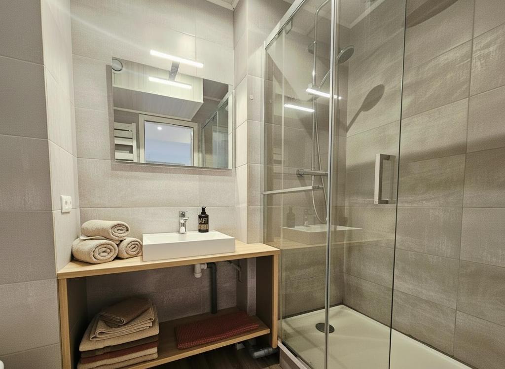 Studio sous les toits - Plage & Parking privés - 5