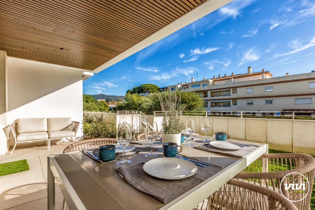 ViVi Homes - Cosy Beach Pool, Gym & Beach - 1