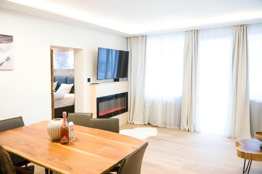NĀVA PLACE Premium Alpine Apartment in Kaprun - Private Sauna, Peaceful Location, Near Glacier & WIFI - 5