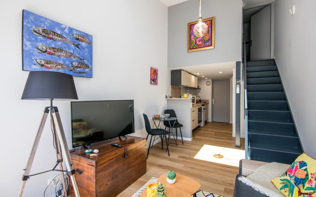 LA SUITE terrasse, wifi,parking,clim - 2