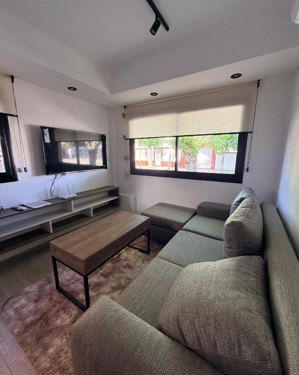 CASA PARA 4 PERSONAS, santa teresita - 2