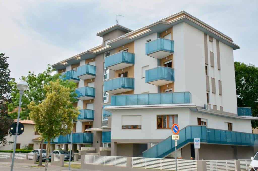 Cozy flat next to the sea in Bibione-Beahost - 2