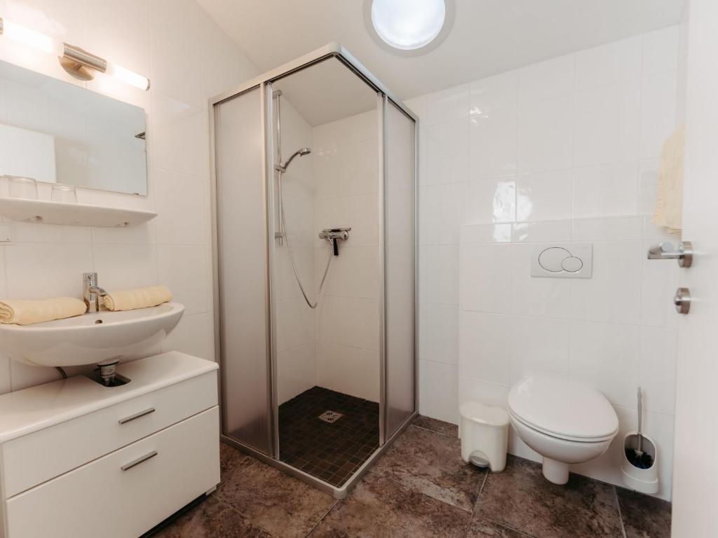 Apartment Rosi-1 by Interhome - 5
