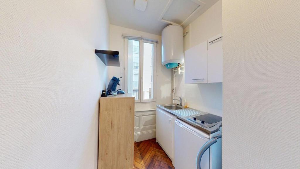 Charming beach apartement on Rue Frédéric Sauvage - 2