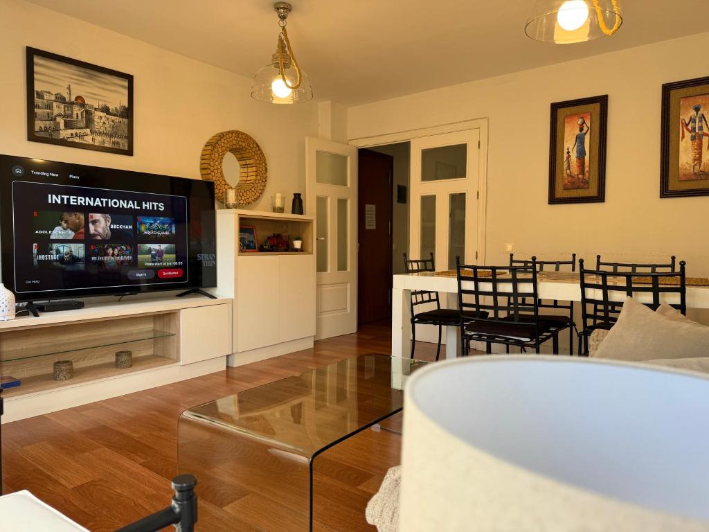 Apartamento en Luis Montoto, Nervión. Céntrico - 5