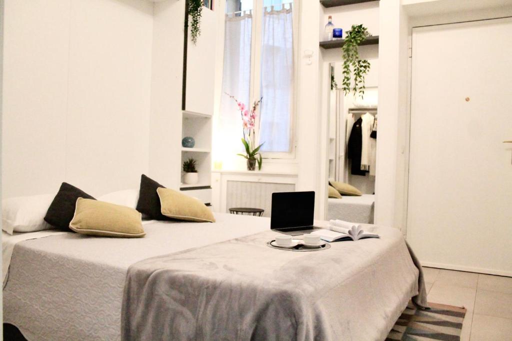 Cozy home among the liveliest street of Isola - 5