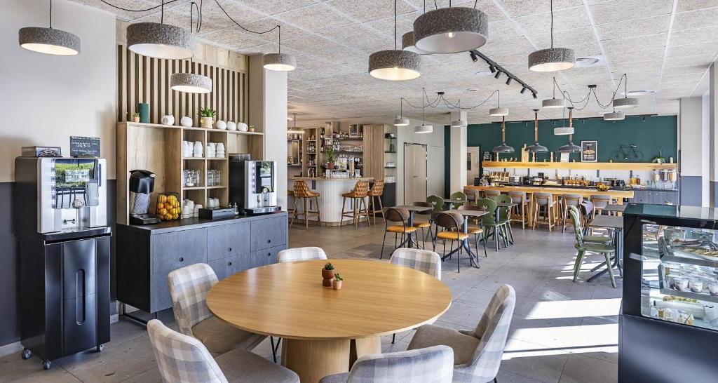 Best Western Coeur de Maurienne Hotel Restaurant & Spa - 1