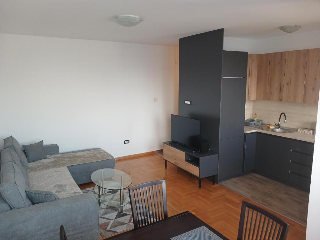 Urban Nest Apartment - 2