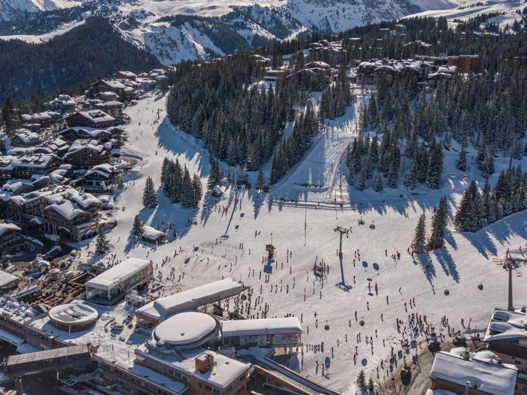 Appartement sur les pistes avec parking à Courchevel 1850 - FR-1-564-165 - 3