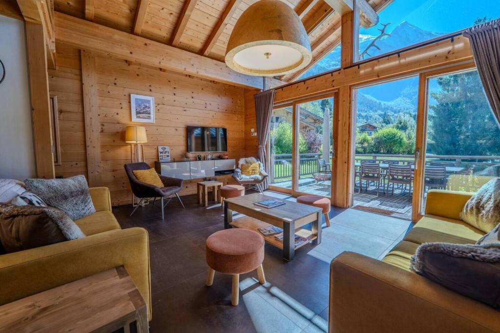 Vieil Ours Douillet Chalet 11pax Familial Vue - 1