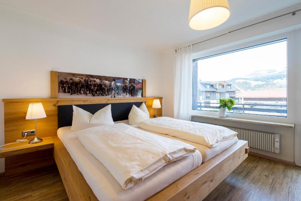 Wohnung Rosenrot - urlauben im Zentrum von Fischen - 3