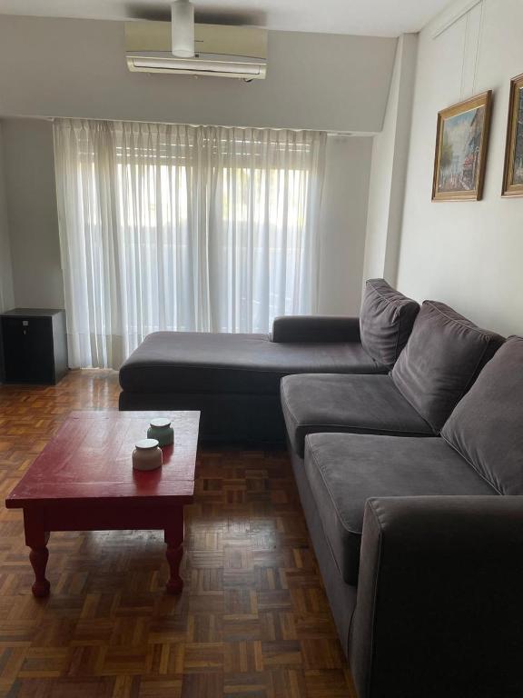 Amplio departamento Bulnes y Av Corrientes - 1