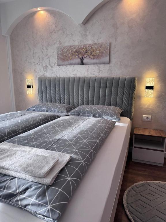 V Apartmani 2 - 5