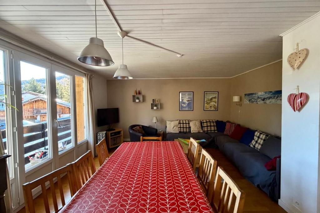 75m With Balcony Near The Slopes! - 1