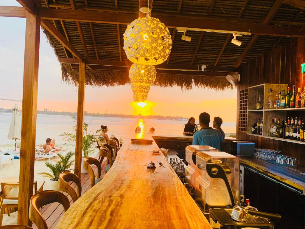 Bar/lounge