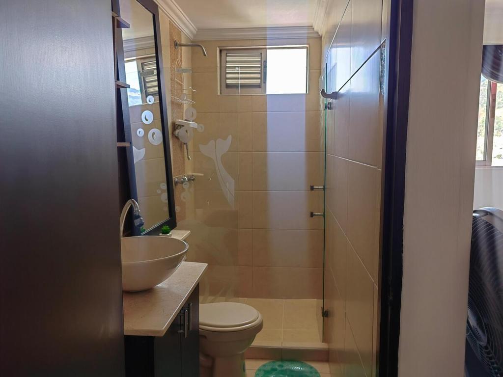 Quiet space near Nórdica with parking - 2