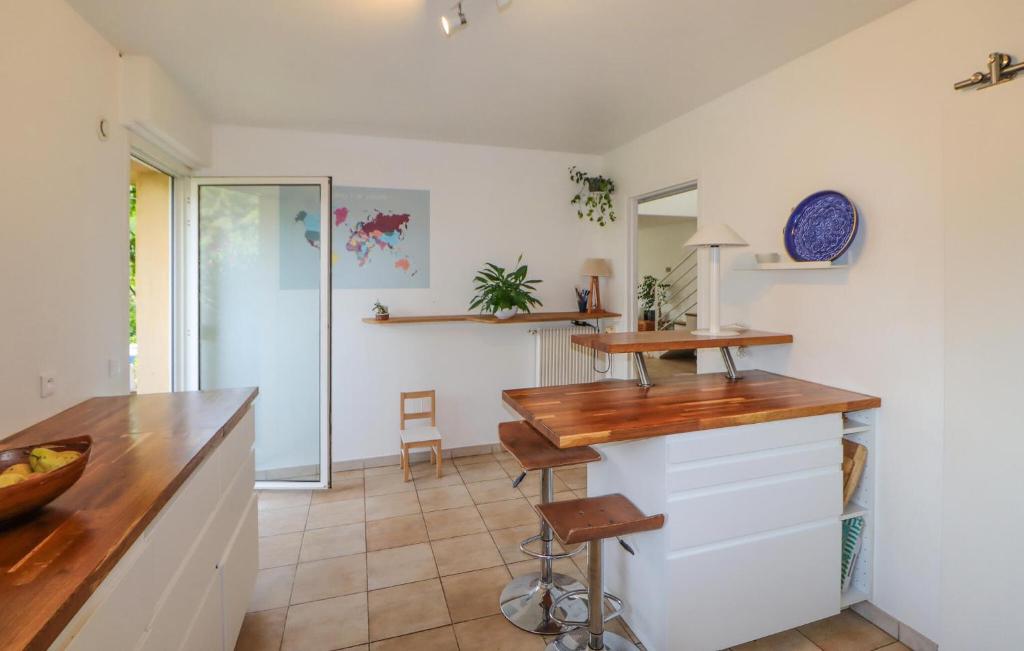 Awesome Home In Châteauneuf-Grasse - 5