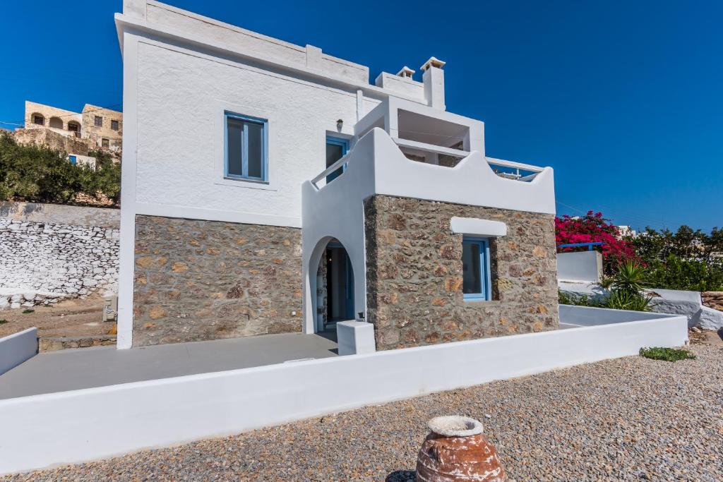 Plaka Suites photo