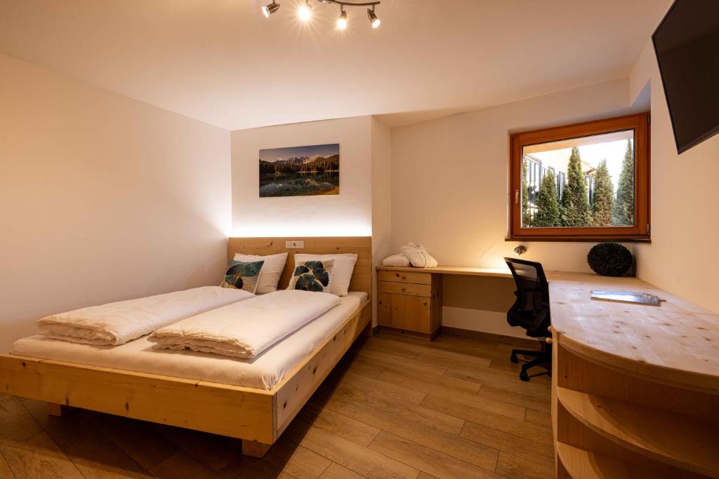 Sirona Stay - Private Spa Retreat near Bolzano Dolomites - Romantic Stay with Sauna Whirlpool Garden Garage Free Bolzano Card - 4