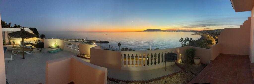 Magnificent Holiday 5 bedroom villa in beach front - 5