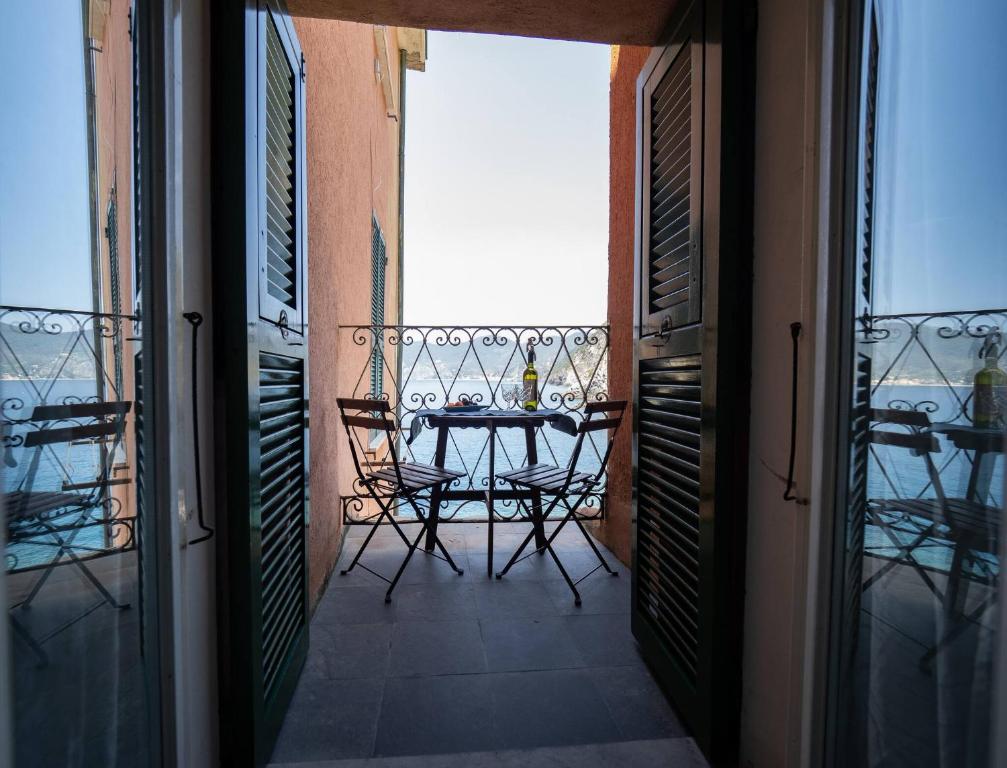Ventegà Sea View Apartment with Balcony - 4