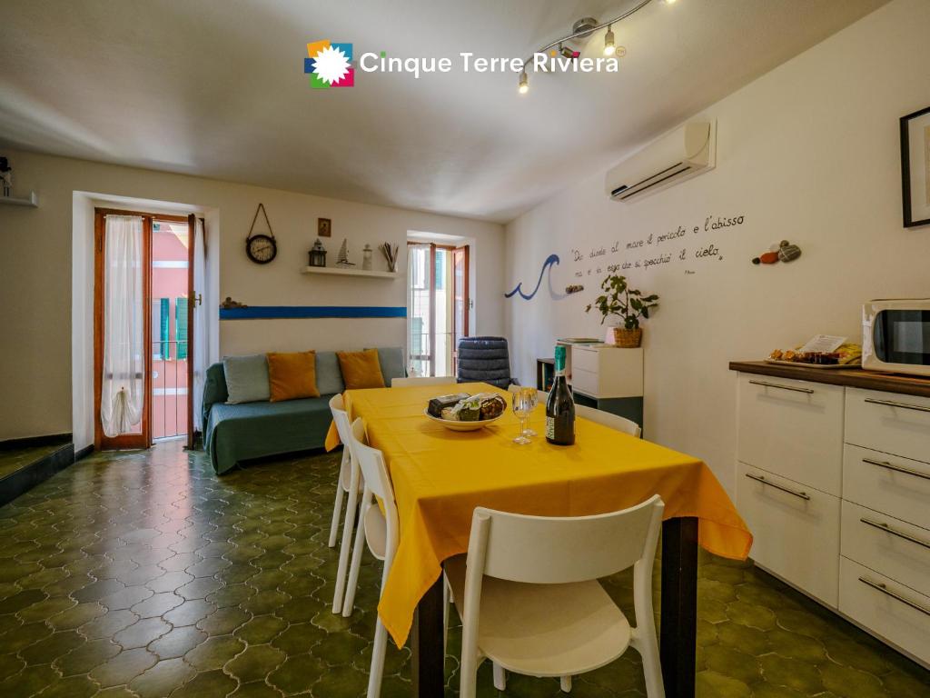 El Nin Apartment with Terrace & AC - 5
